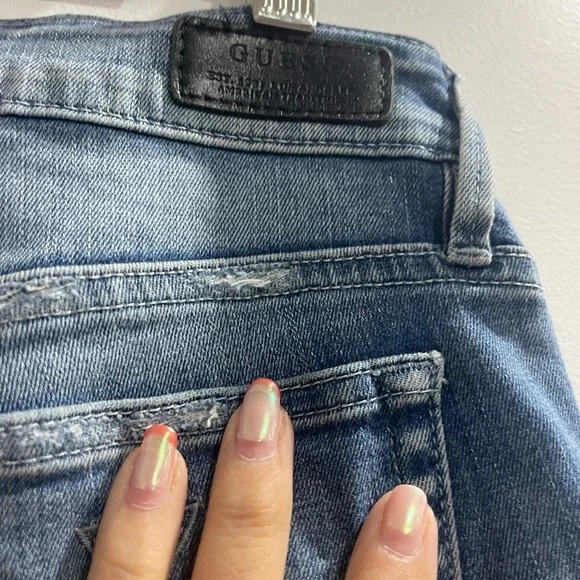 Guess jeans Size 29 worn once great condition with ringtones - Picture 7 of 7